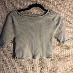 silence + noise blue 3/4 sleeved knit crop top!